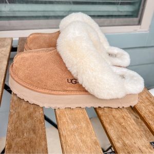 NWOT Disquette UGG Platforms size 8